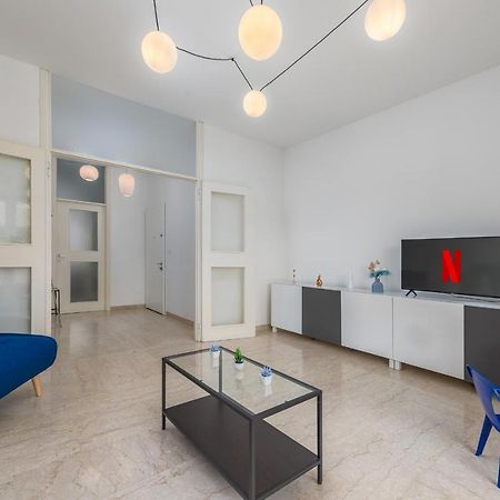 Niguarda-Zara Xxl Home,Two Balconies,Wifi,Family Mailand Exterior foto