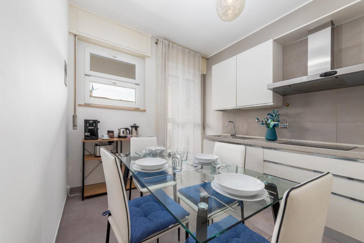 Niguarda-Zara Xxl Home,Two Balconies,Wifi,Family Mailand Exterior foto