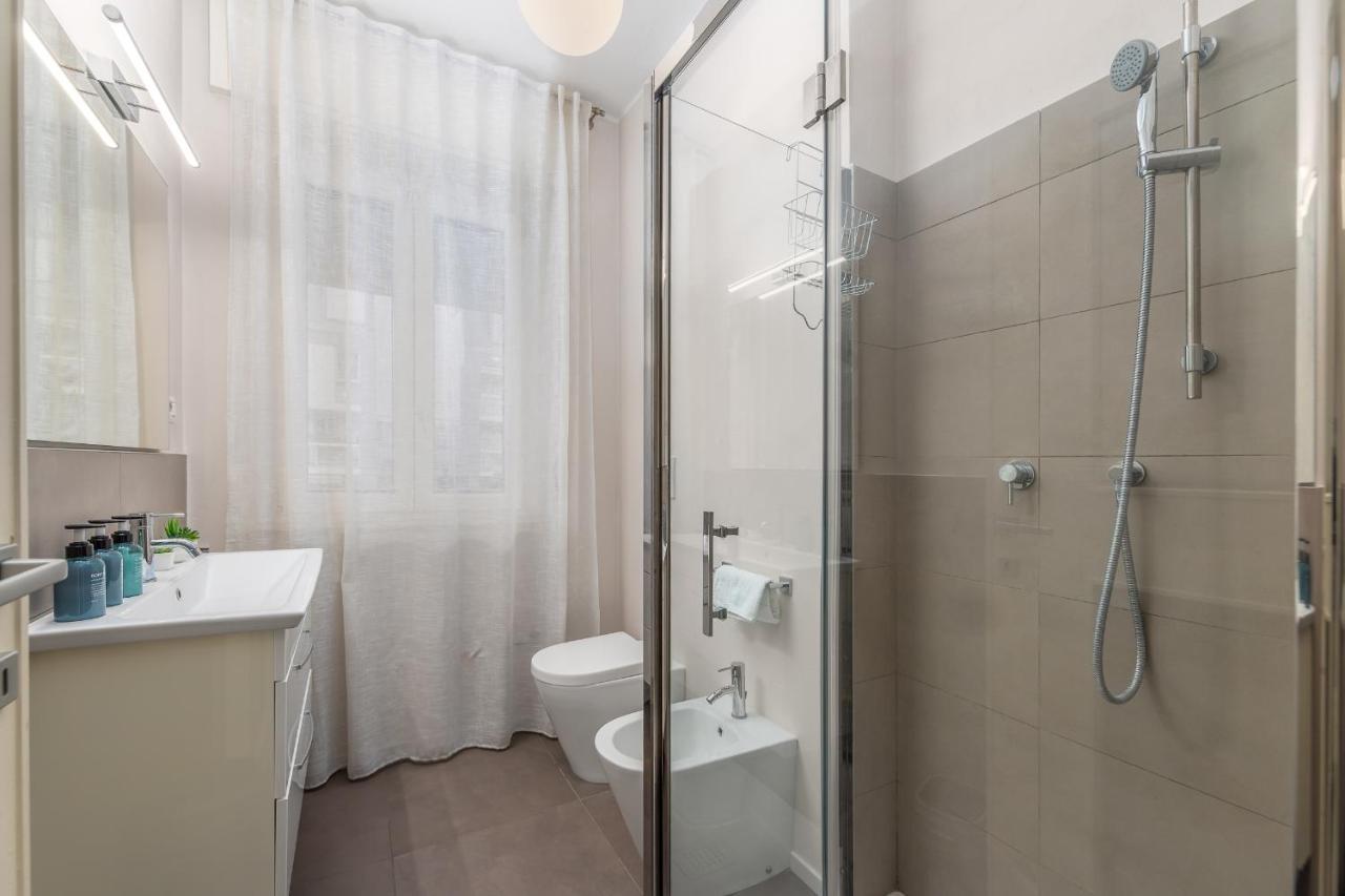 Niguarda-Zara Xxl Home,Two Balconies,Wifi,Family Mailand Exterior foto