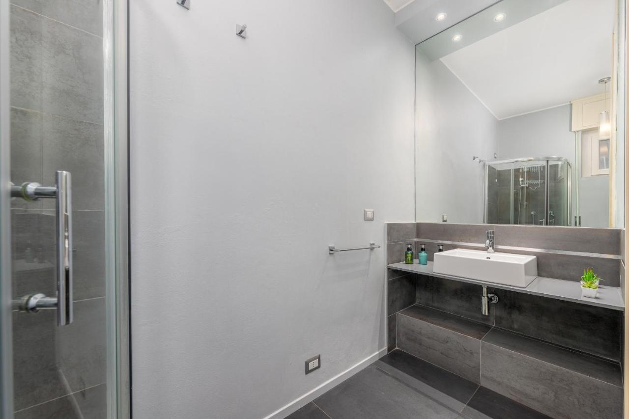 Niguarda-Zara Xxl Home,Two Balconies,Wifi,Family Mailand Exterior foto